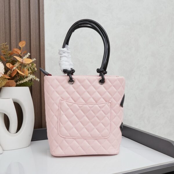 Chic Charm CN Handbag 9958-002