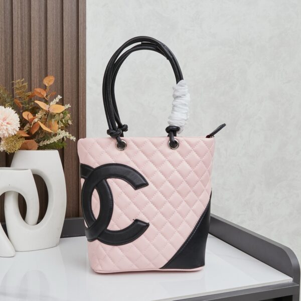 Chic Charm CN Handbag 9958-002