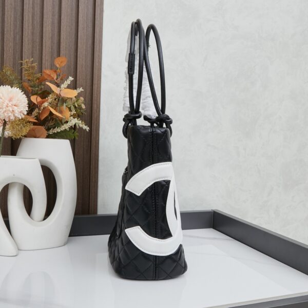 Chic Charm CN Handbag 9958-002