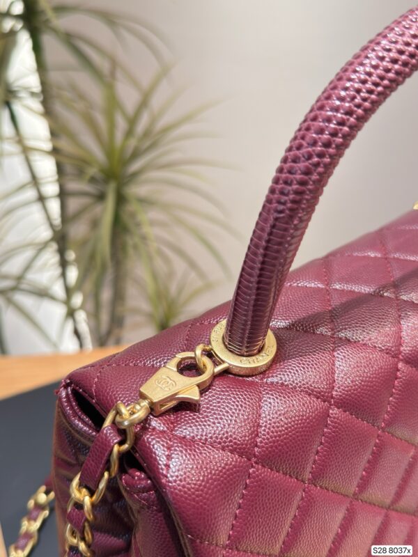 Stylish Fashion Carry CN Handbag 8037