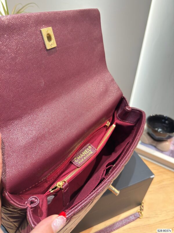 Stylish Fashion Carry CN Handbag 8037