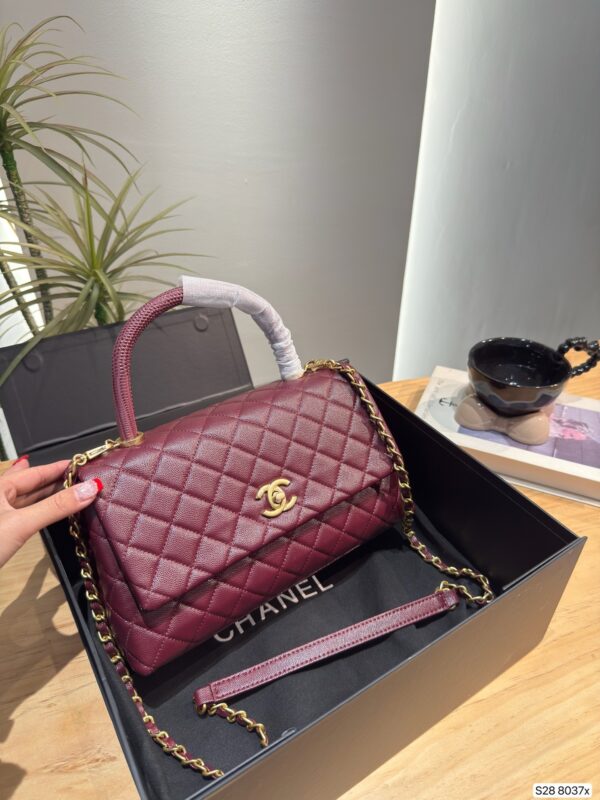Stylish Fashion Carry CN Handbag 8037