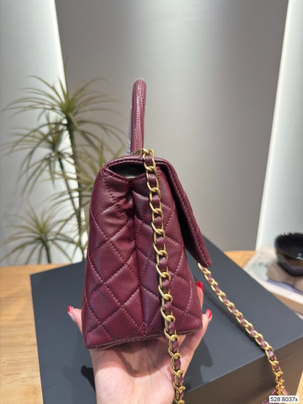 Stylish Fashion Carry CN Handbag 8037