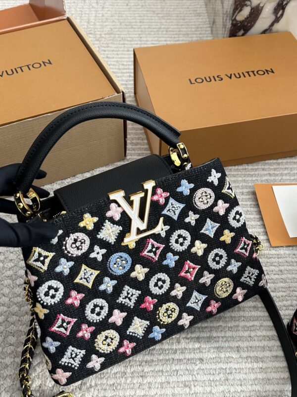 Stylish Fashion Carry LV Handbag LV2511106