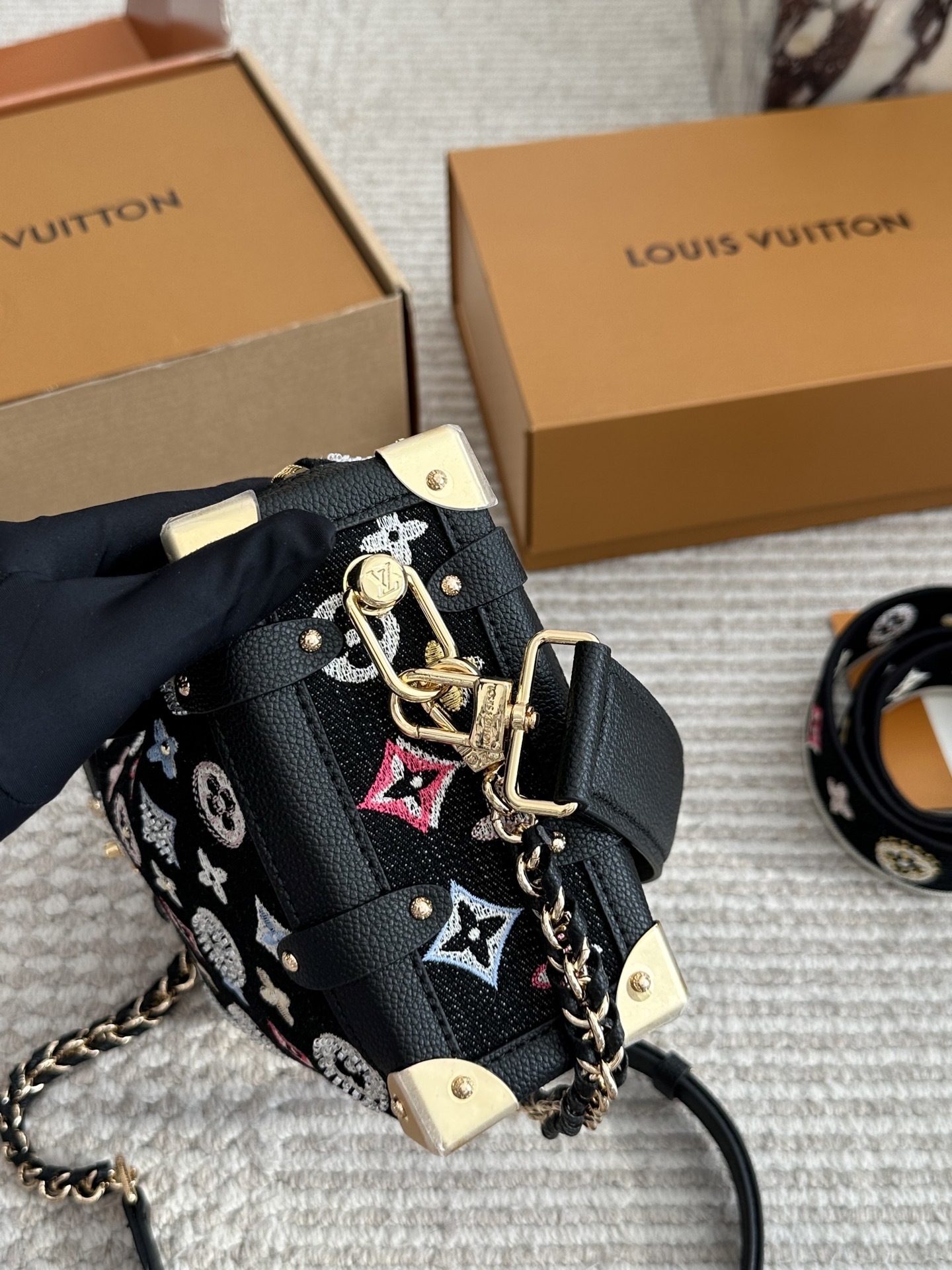 New Collection Fashion LV Handbag LV2511105 New Collection Fashion LV Handbag LV2511105