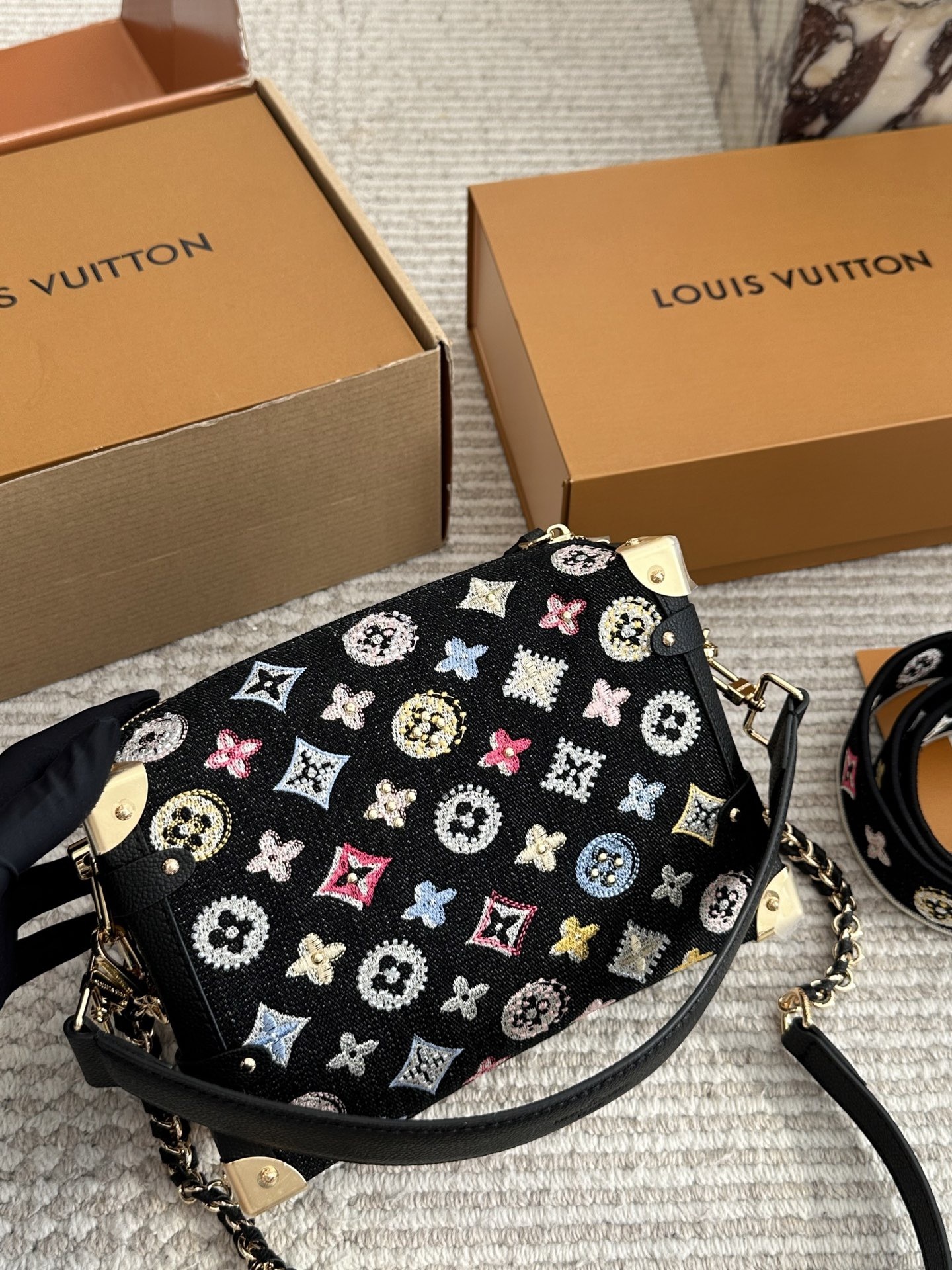 New Collection Fashion LV Handbag LV2511105 New Collection Fashion LV Handbag LV2511105