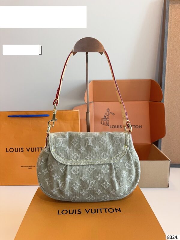 Stylish Fashion Carry LV Handbag LV2511116 Stylish Fashion Carry LV Handbag LV2511116