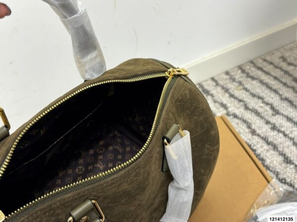 Stylish Fashion Carry LV Handbag LV2511108