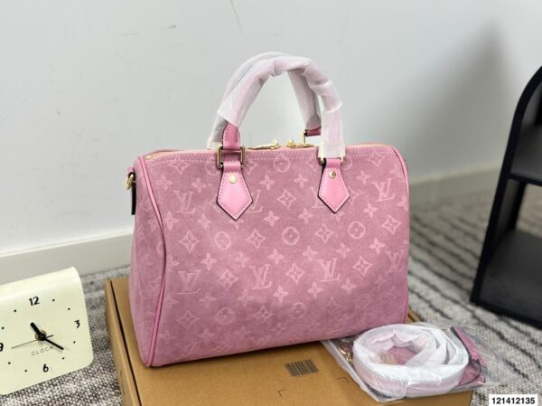 Stylish Fashion Carry LV Handbag LV2511108
