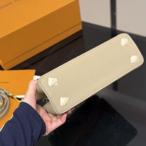 New Collection Fashion LV Handbag 2511093