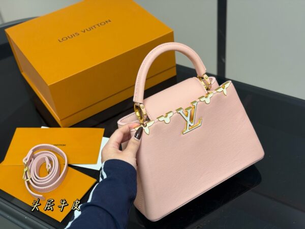 Stylish Fashion Carry LV Handbag 2511093