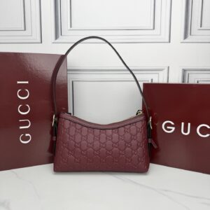 Luxury Gucci Handbag 847450
