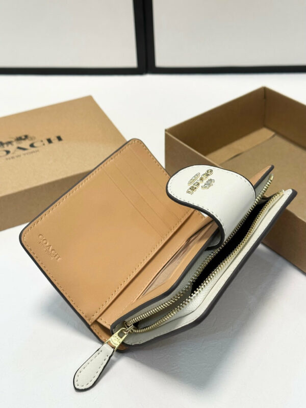 New Collection Fashion Wallet H560 New Collection Fashion Wallet H560