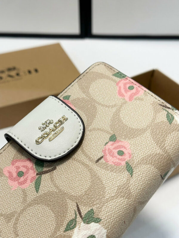 New Collection Fashion Wallet H560 New Collection Fashion Wallet H560