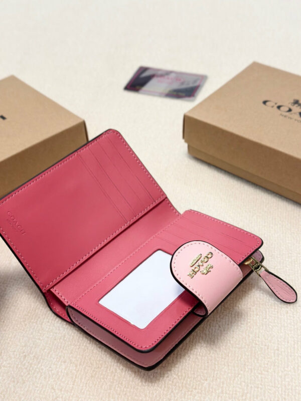 New Collection Fashion Wallet H561 New Collection Fashion Wallet H561