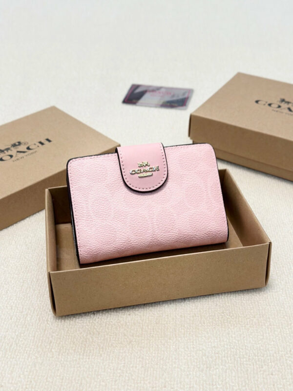 New Collection Fashion Wallet H561 New Collection Fashion Wallet H561