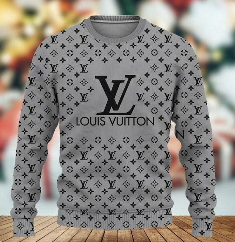 Festive Picks: 4 Christmas Gift Ideas to Elevate Holiday Style 8 sweater