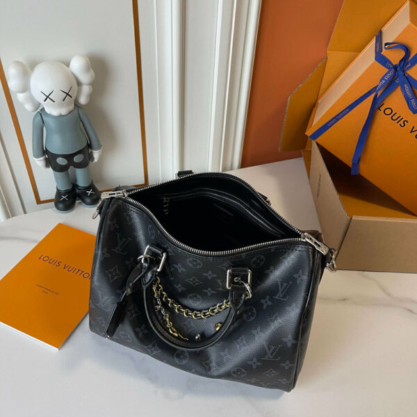 Chic Charm LV Handbag M15102-M26573-M16282