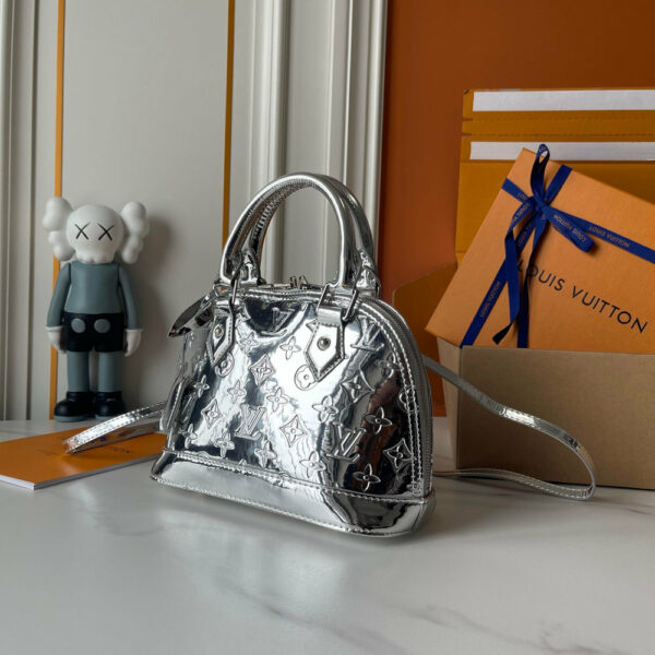 Chic Charm LV Handbag M27037-M26335