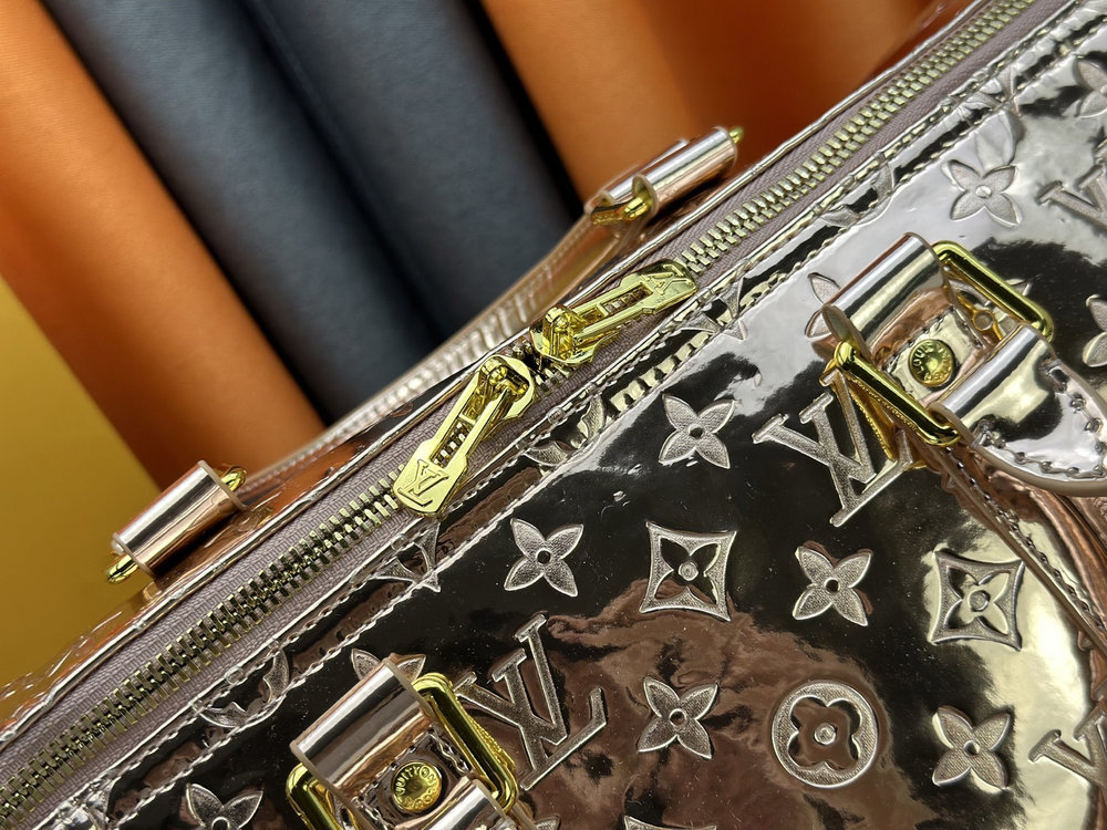 Luxury LV Handbag M26463-M41418 Luxury LV Handbag M26463-M41418