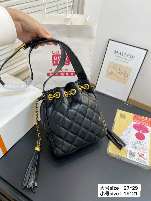 Stylish Fashion Carry Bag C4069 Stylish Fashion Carry Bag C4069