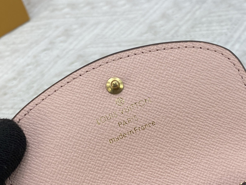 New Collection Fashion Wallet 301 New Collection Fashion Wallet 301