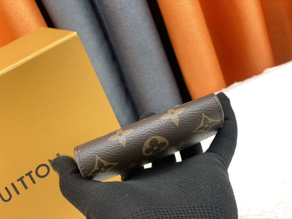 New Collection Fashion Wallet 301 New Collection Fashion Wallet 301