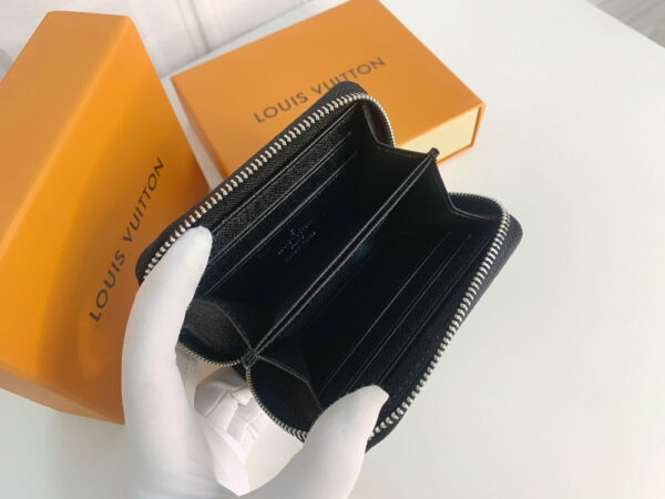 New Collection Fashion Wallet 303