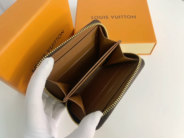 New Collection Fashion Wallet 303