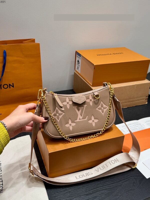 Stylish Fashion Carry LV Handbag LV25112212