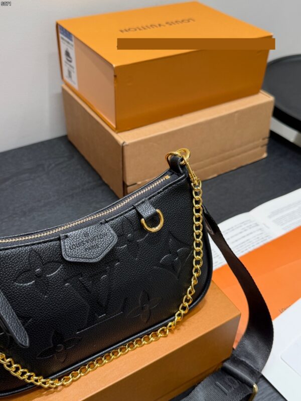 Stylish Fashion Carry LV Handbag LV25112212