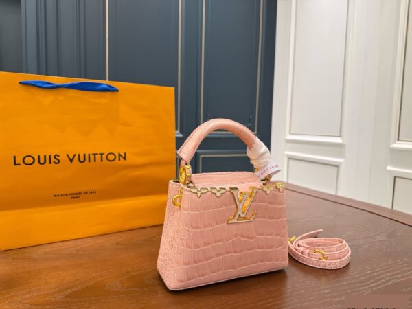 Stylish Fashion Carry LV Handbag LV112213