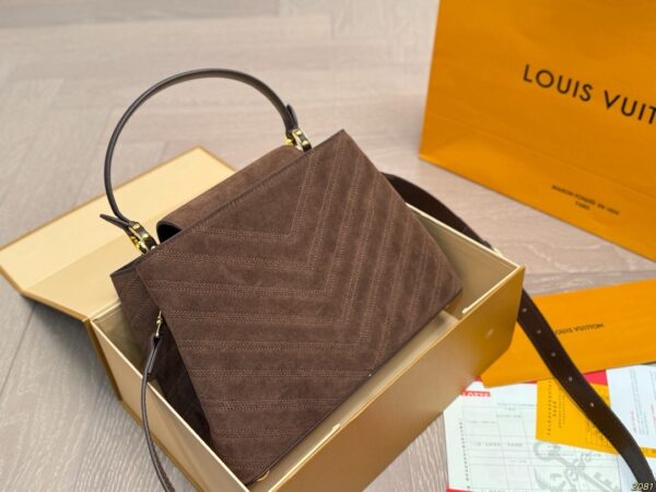 Stylish Fashion Carry LV Handbag LV2511222 Stylish Fashion Carry LV Handbag LV2511222