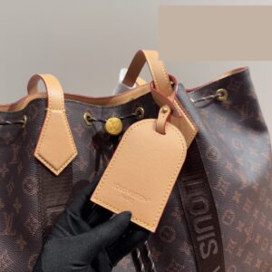 New Collection Fashion LV Handbag LV25112210
