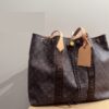 Stylish Fashion Carry LV Handbag LV25112210 Stylish Fashion Carry LV Handbag LV25112210