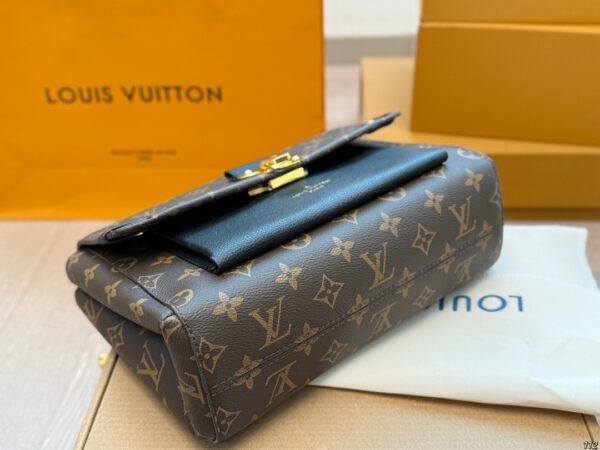 Stylish Fashion Carry LV Handbag LV25111810 Stylish Fashion Carry LV Handbag LV25111810