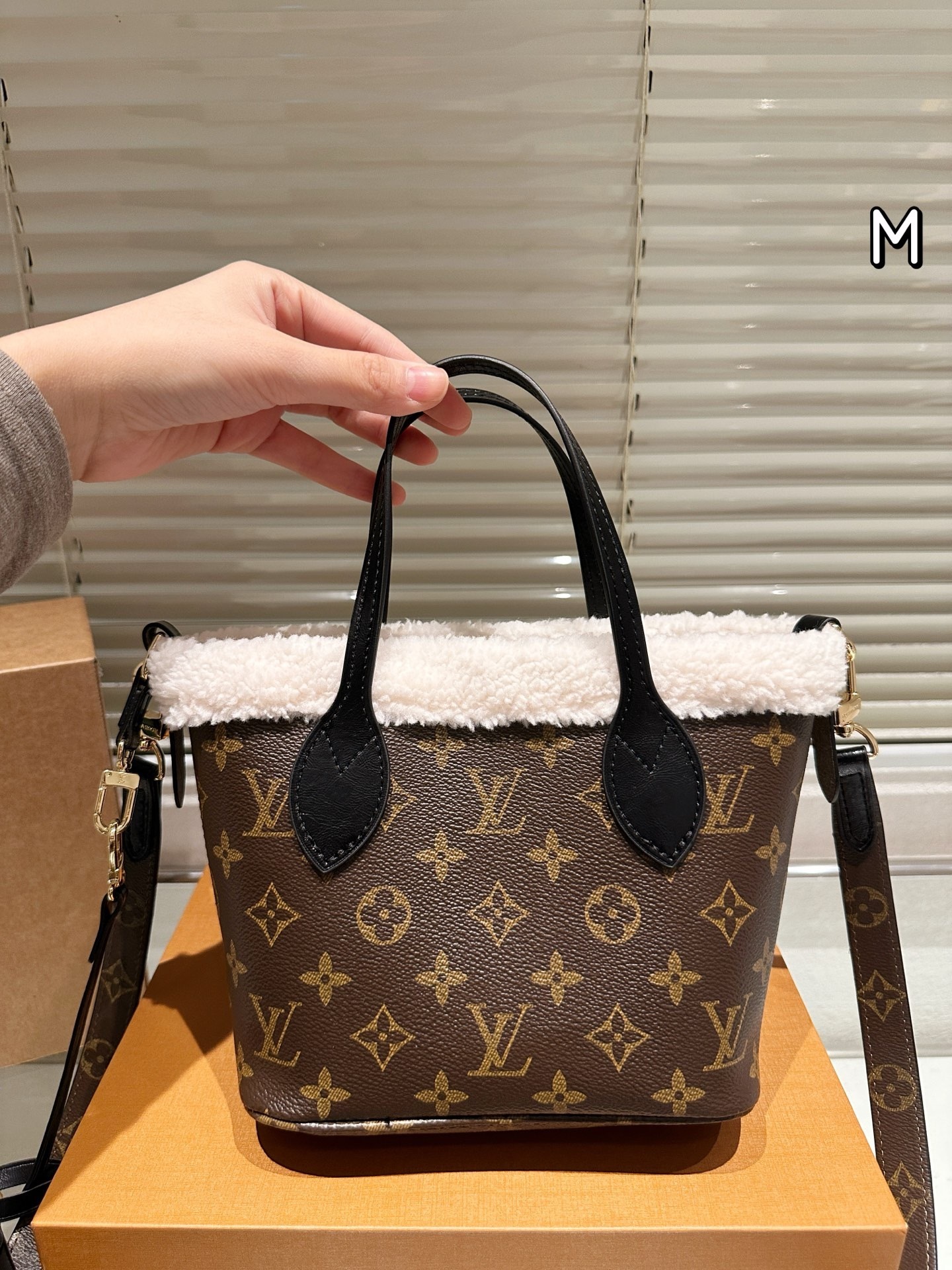 New Collection Fashion LV Handbag LV2511196 New Collection Fashion LV Handbag LV2511196