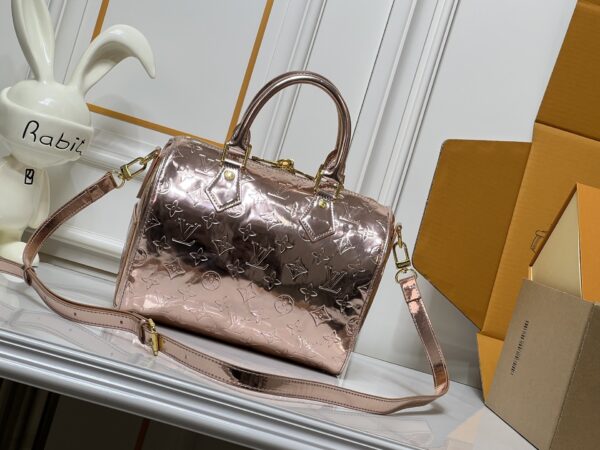 Chic Charm LV Handbag M24425-M24424-M24422 Chic Charm LV Handbag M24425-M24424-M24422