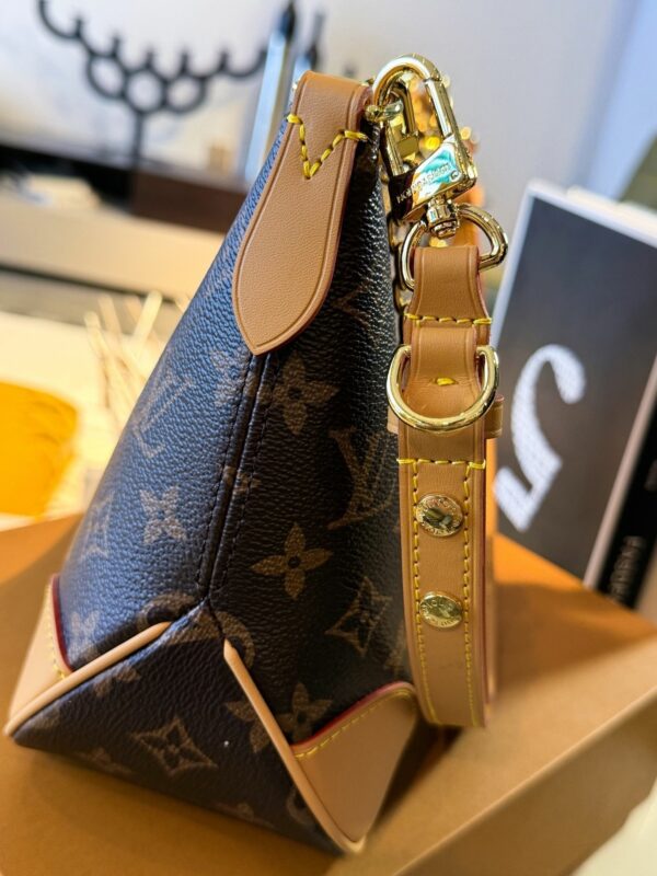 Stylish Fashion Carry Bag L310 Stylish Fashion Carry Bag L310