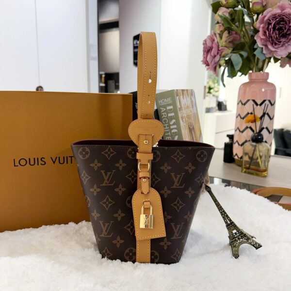 Stylish Fashion Carry Bag L308