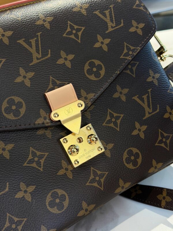Stylish Fashion Carry Bag L306