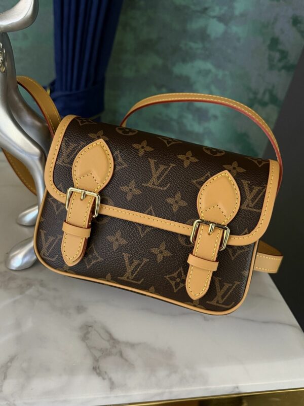 Stylish Fashion Carry Bag L305