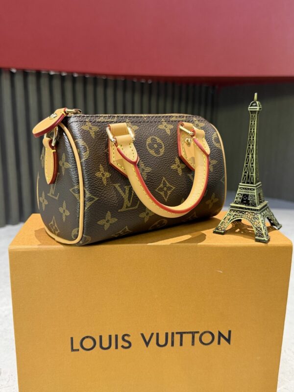Stylish Fashion Carry Bag L302