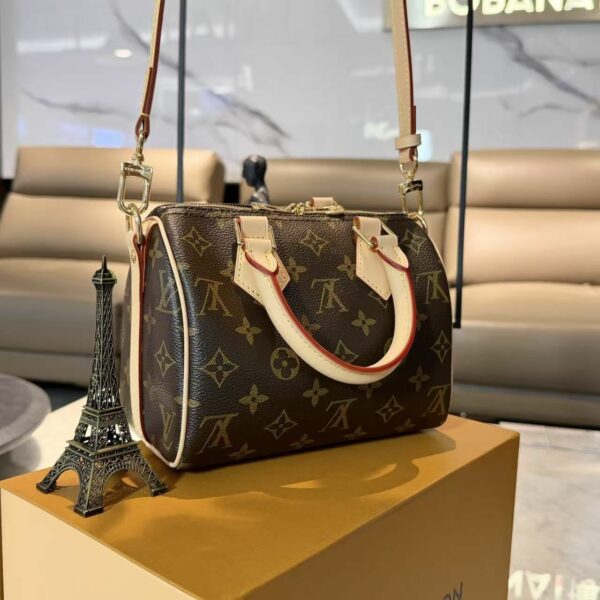 Stylish Fashion Carry Bag L301