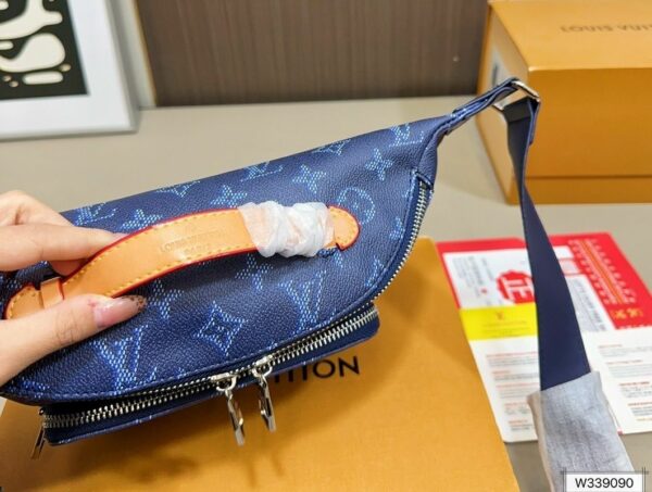 Stylish Fashion Carry LV Handbag LV2511136 Stylish Fashion Carry LV Handbag LV2511136
