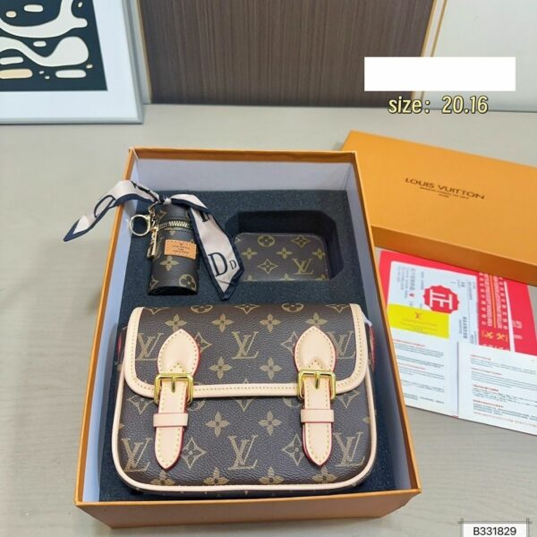 Stylish Fashion Carry LV Handbag LV2511135