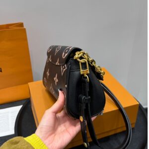New Collection Fashion LV Handbag LV2511132.1 2 3f61faed