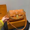 Stylish Fashion Carry LV Handbag LV2511132