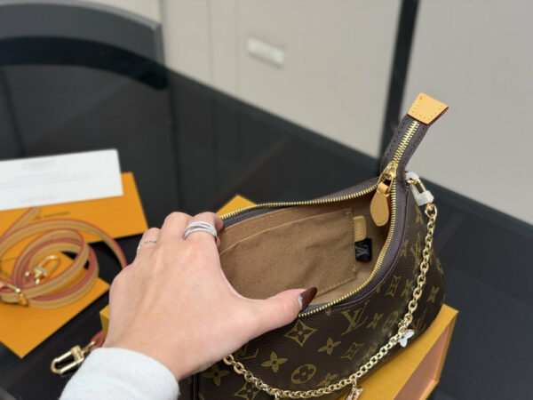 Stylish Fashion Carry Bag L5281 Stylish Fashion Carry Bag L5281