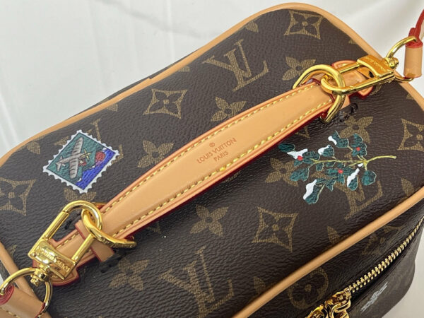 Chic Charm LV Handbag M42295-M26647